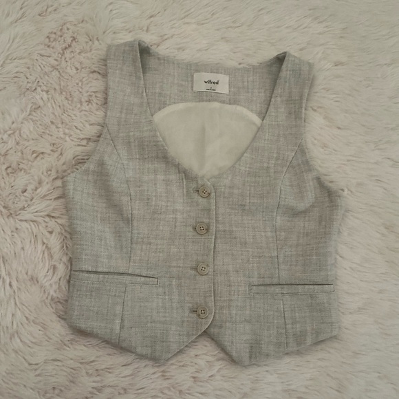 Aritzia - Wilfred Desire  Vest - Picture 3 of 9